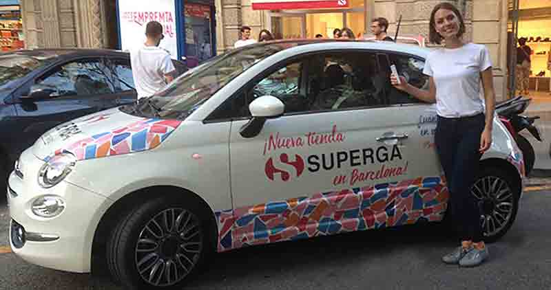 Coches publicitarios de Superga rotulados con diseño corporativo de Superga, SerbeCar