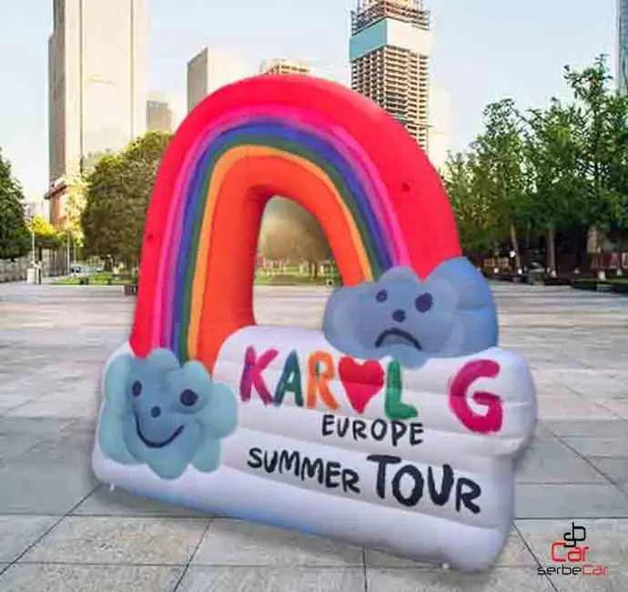 "Globo en forma de arcoiris para Karol G - Acción realizada por SerbeCar"